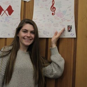 Meet your Posher, Laura